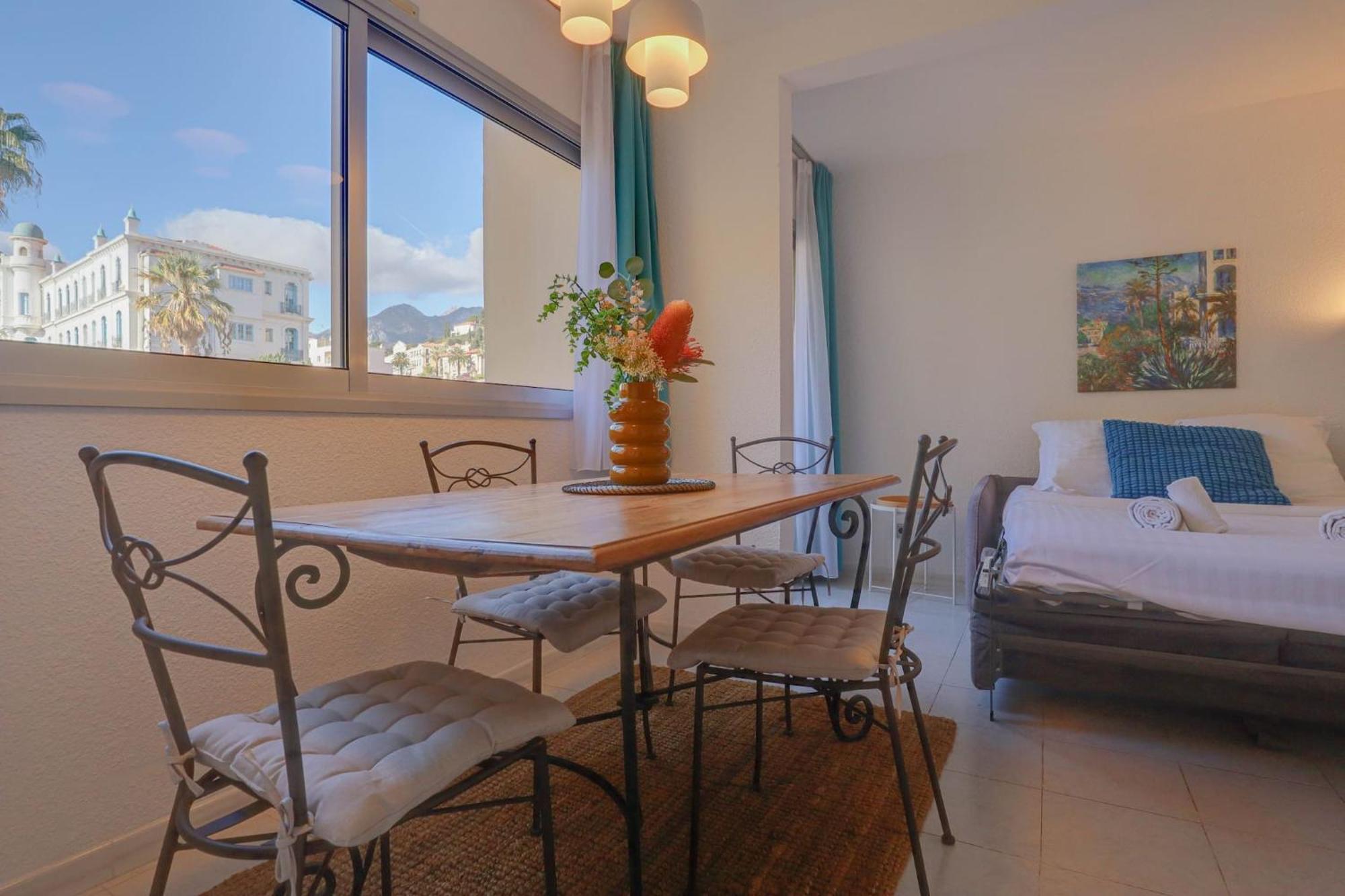 "Charmant Studio" Plein Centre, Calme, Terrasse Menton Exterior foto